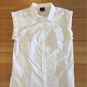 Sleeveless button down blouse